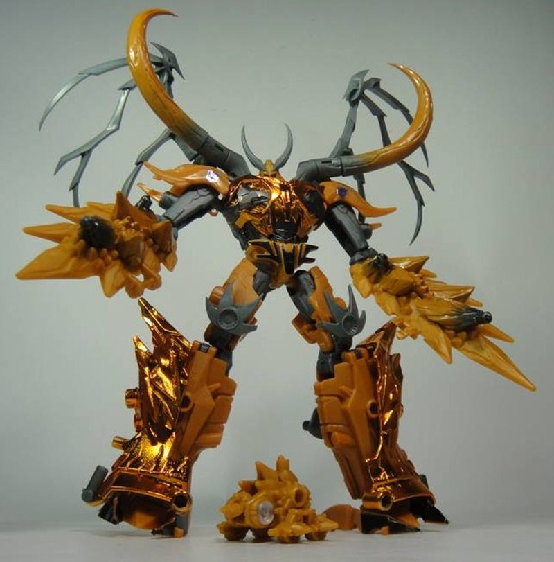 Transformers prime store unicron toy